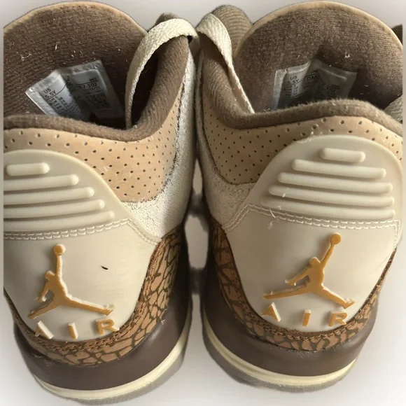 Air Jordan 3 Retro “Palomino” youth size 5.5 pre owned - Picture 3 of 5